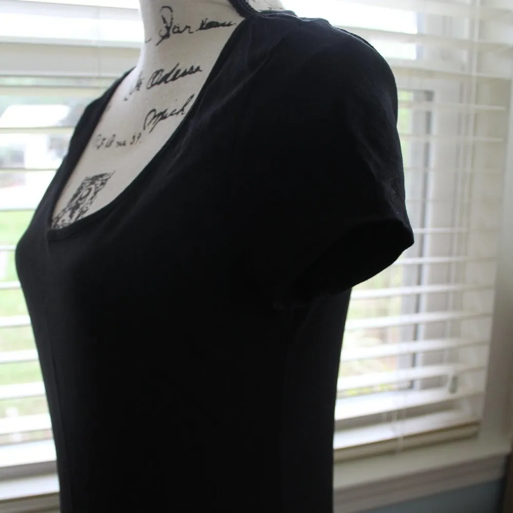 🔥REDUCED🔥 Basic H & M  Black S/S Round Neck Casual Dress - Image 3