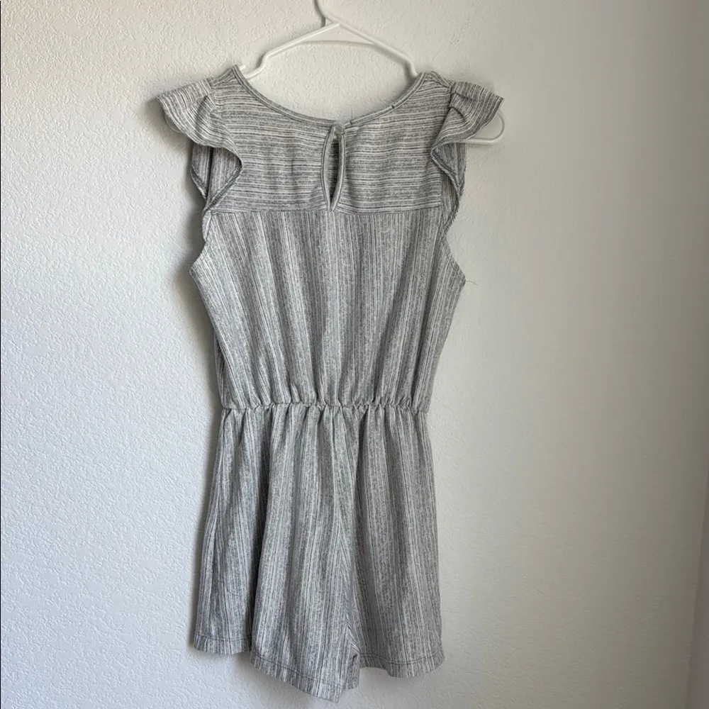 Caution To The Wind Gray Knit Jumpsuit with Fitted Silhouette - Image 5