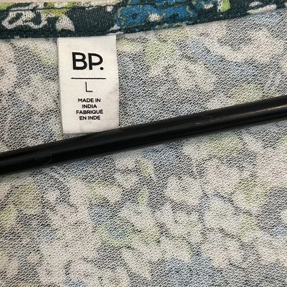 NWT BP by Nordstrom Green Floral Knit Long Sleeve V-Neck Sustainable Dress - Lar - Image 5