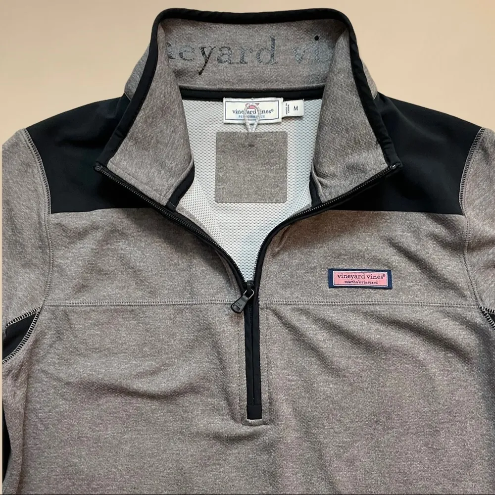 Vineyard Vines Performance Quarter Zip Colorblock Pullover Top - Image 4