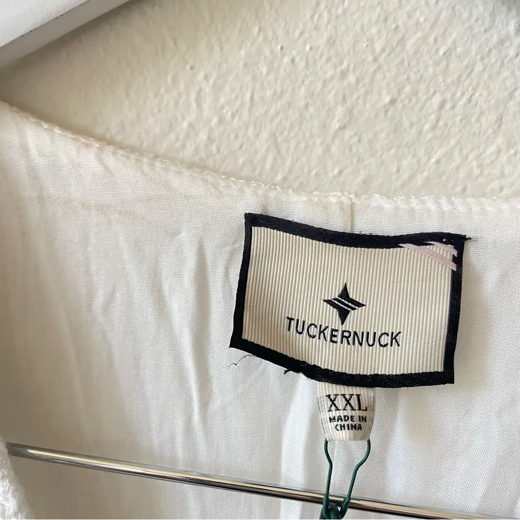 Tuckernuck White Textured Myla Romper in Size XXL - Image 6