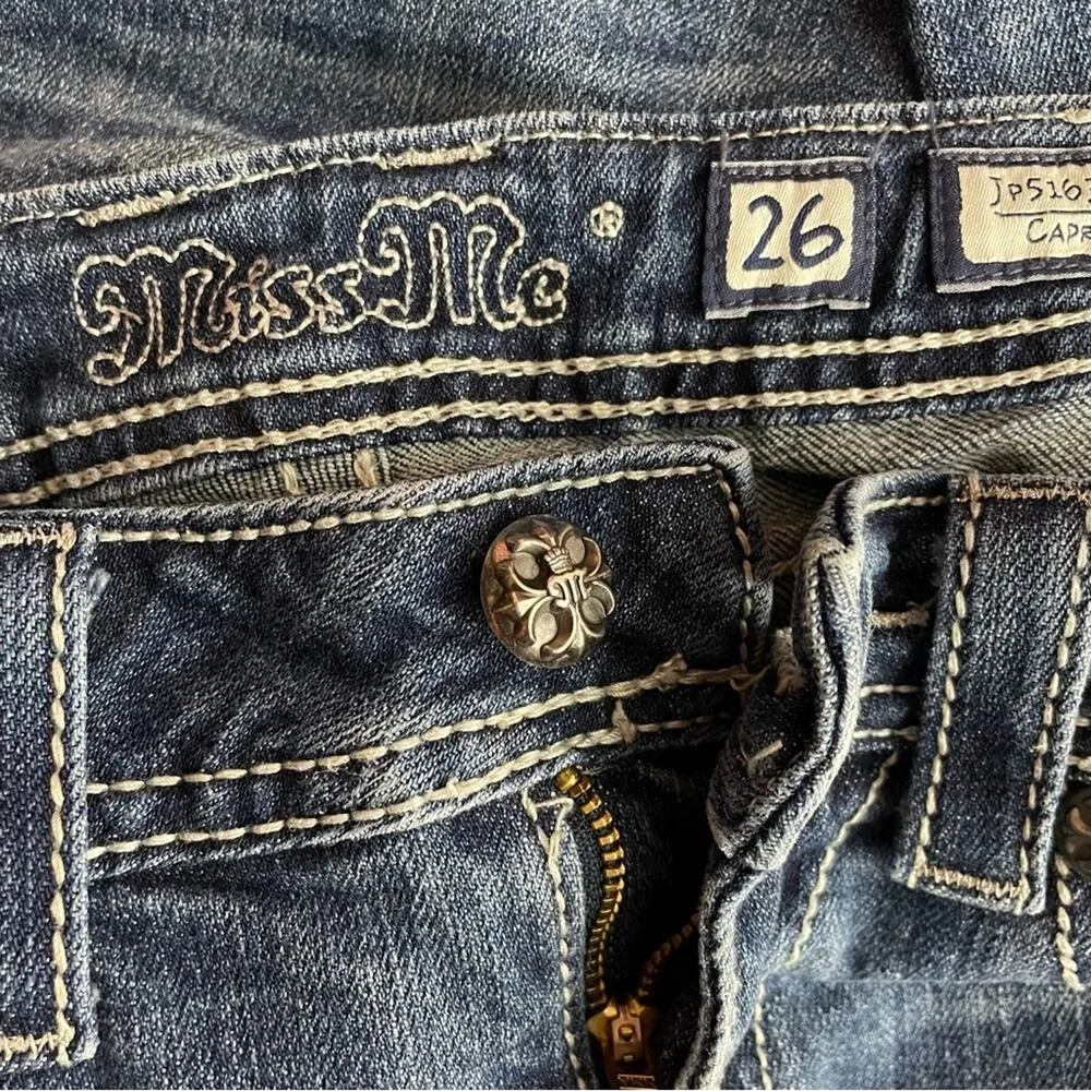 Angel Wing Rhinestone Western Cropped Capri Distressed Stretch Jeans 26 - Image 13