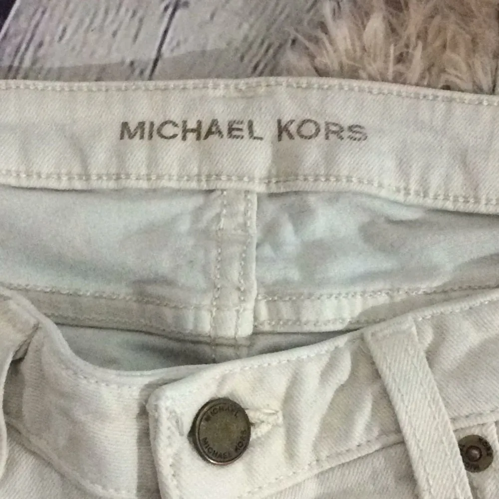 Chic Classic Micheal Kors Stretch Denim Sz 6 - Image 3