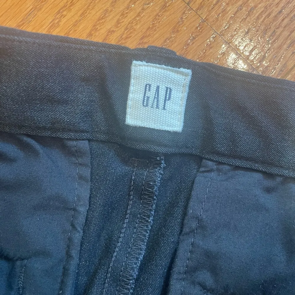 Dark grey GAP skinny ankle pants - Image 4