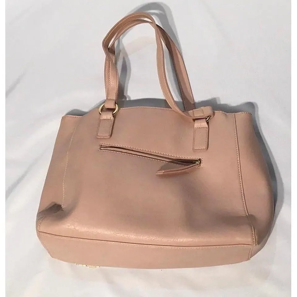 Very CHIC Nicole Miller New York Brand Purse,‎ NWOT, BLUSH & CREAM CHIC Colors - Image 3