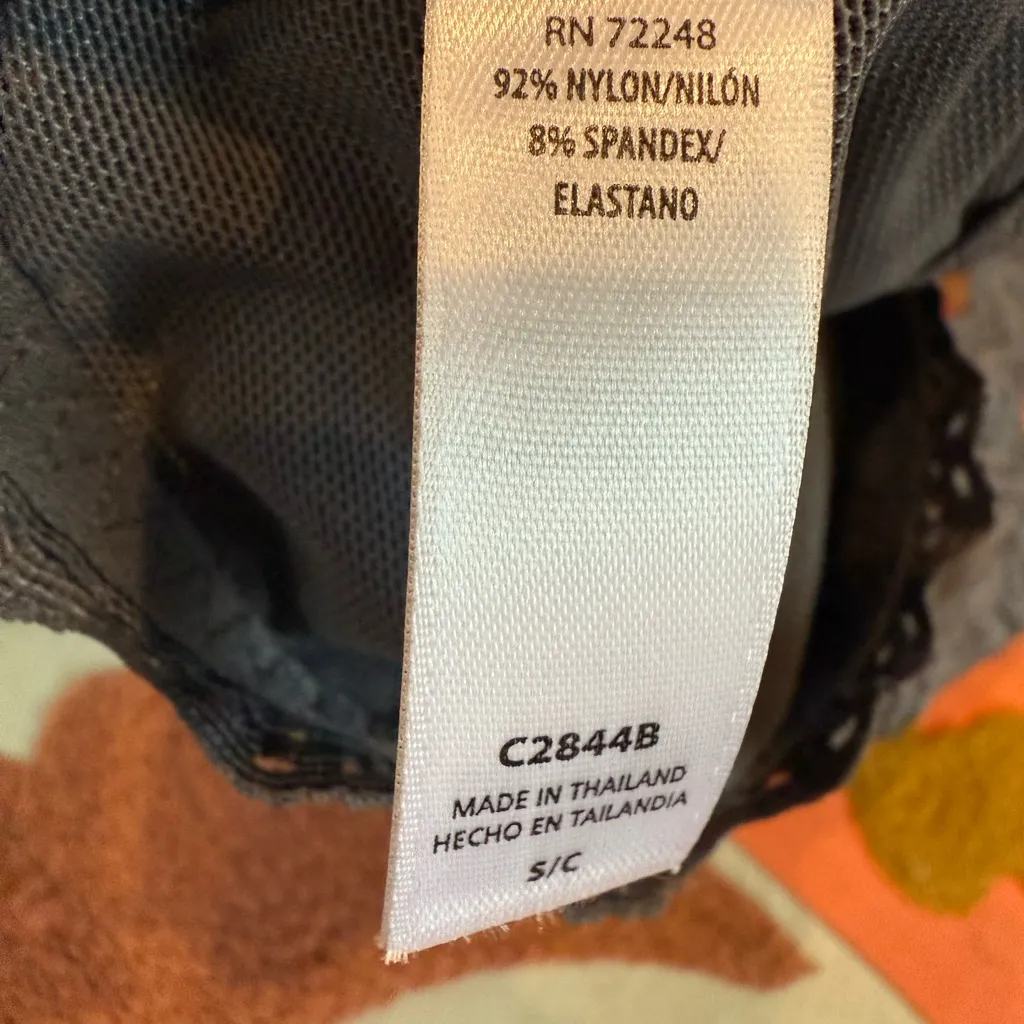 Felina Charcoal Lace Bralette size small - Image 6