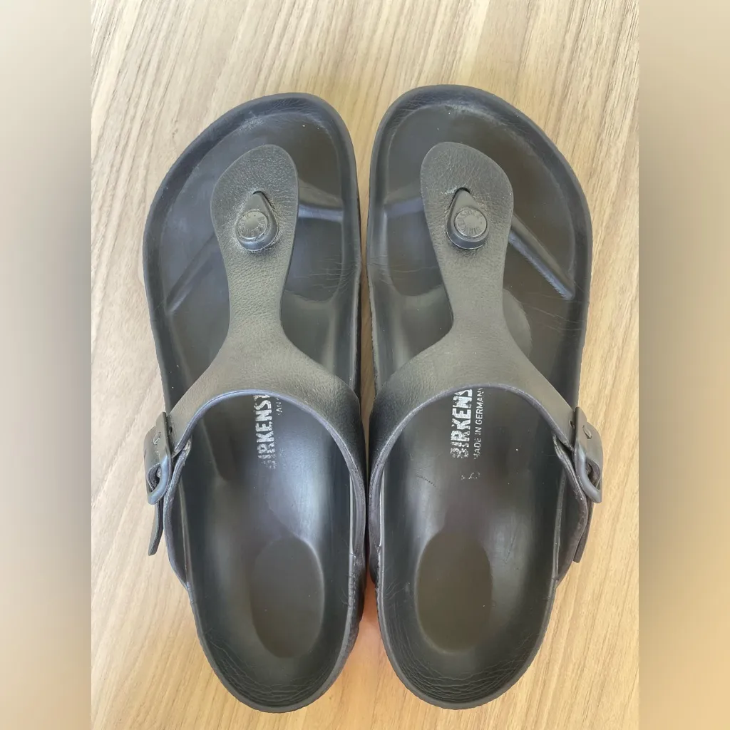 Birkenstock Black Thong Sandals - Image 8