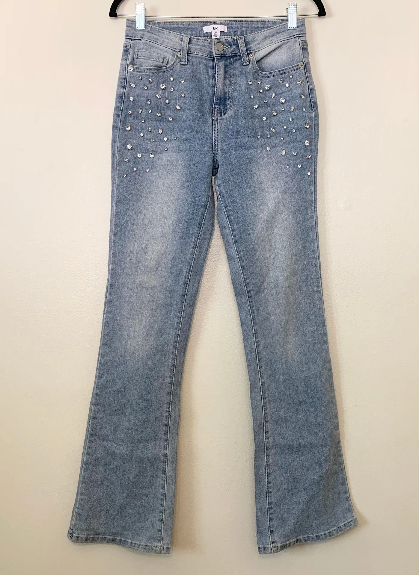 BP NWT  Rhinestone Jewel Sparkle Flare Jeans in Vintage Light Size 27 - Image 2