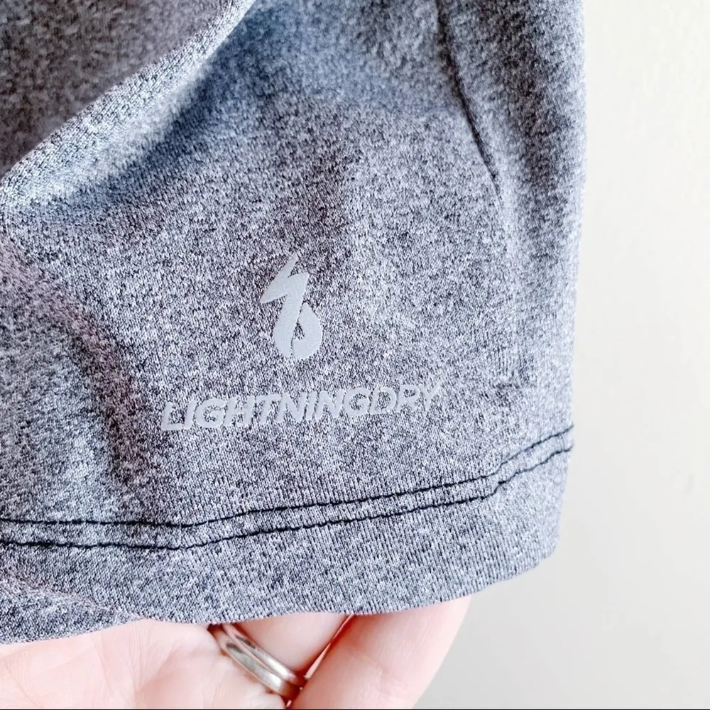 New Balance  • Quick Dry‎ Racer Back Workout Tank Top in Grey/Orange, Size Medium - Image 9