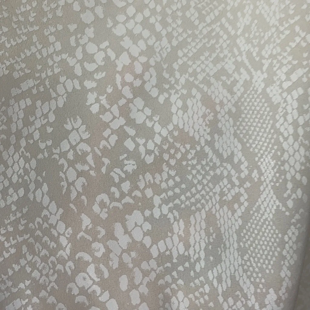 MICHAEL Michael Kors V -Neck Tie Sleeve Top - Image 5