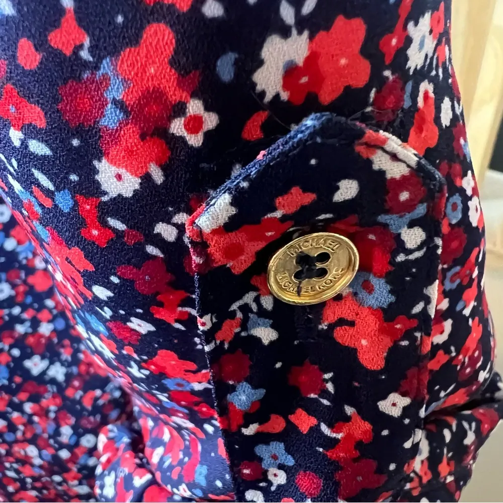 Michael Michael Kors Floral Pull Over Blouse - Image 8
