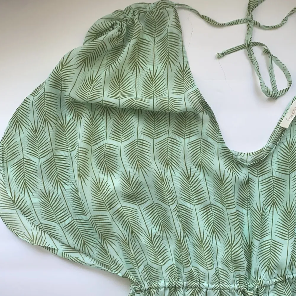 Francesca’s tropical leaf pom sheer swim romper, size medium - Image 4