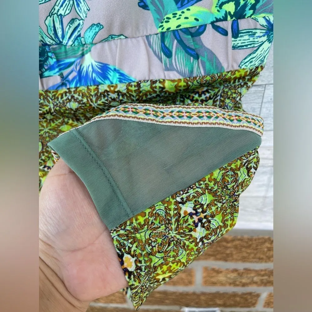 Maaji short dress size medium - Image 9