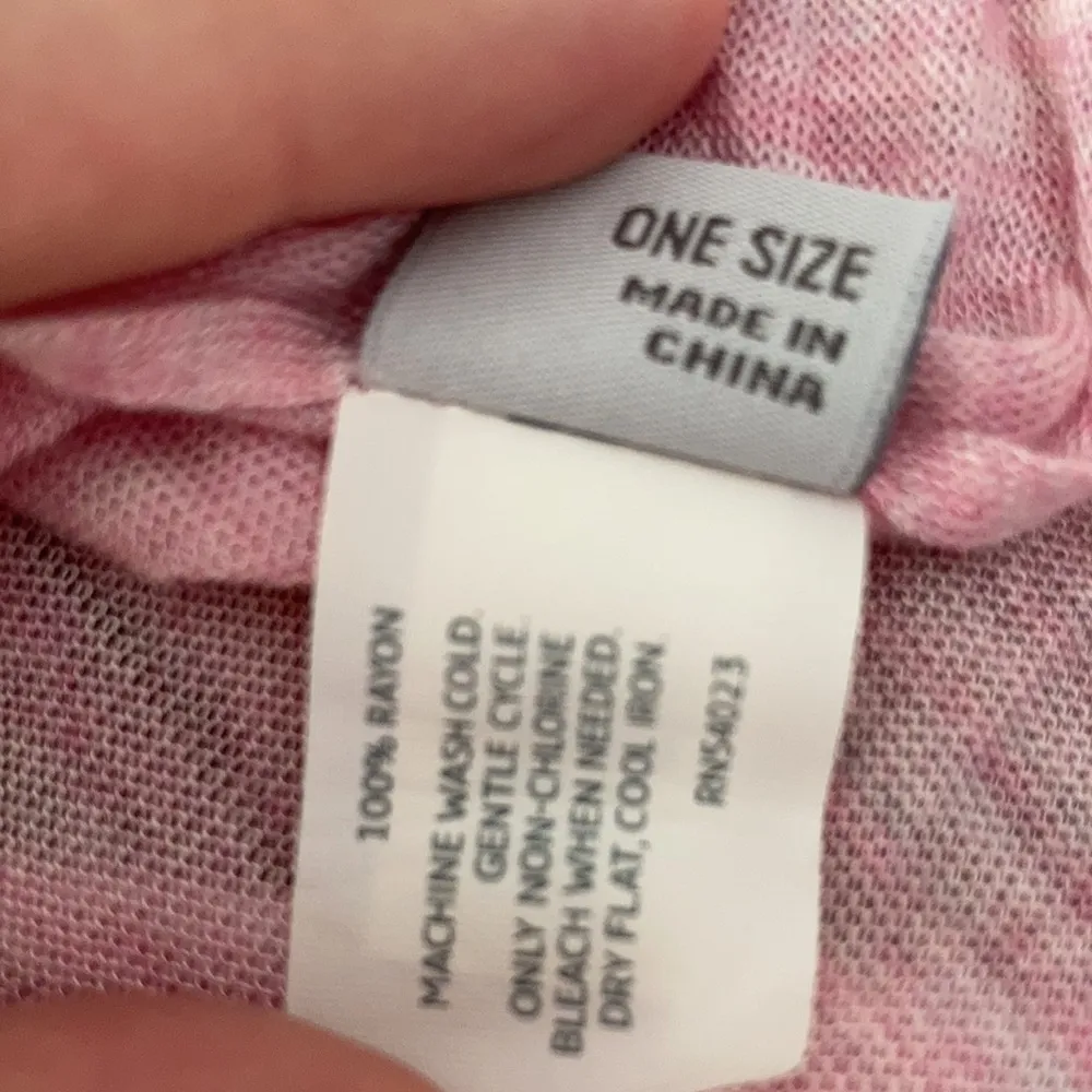 Old Navy Baby Pink Fashion Scarf One Size Ultra Soft Stretch EUC - Image 5