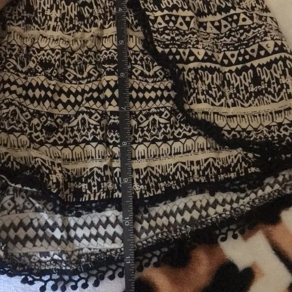 Juniors comfortable stretch waist shorts Size undefined - Image 4