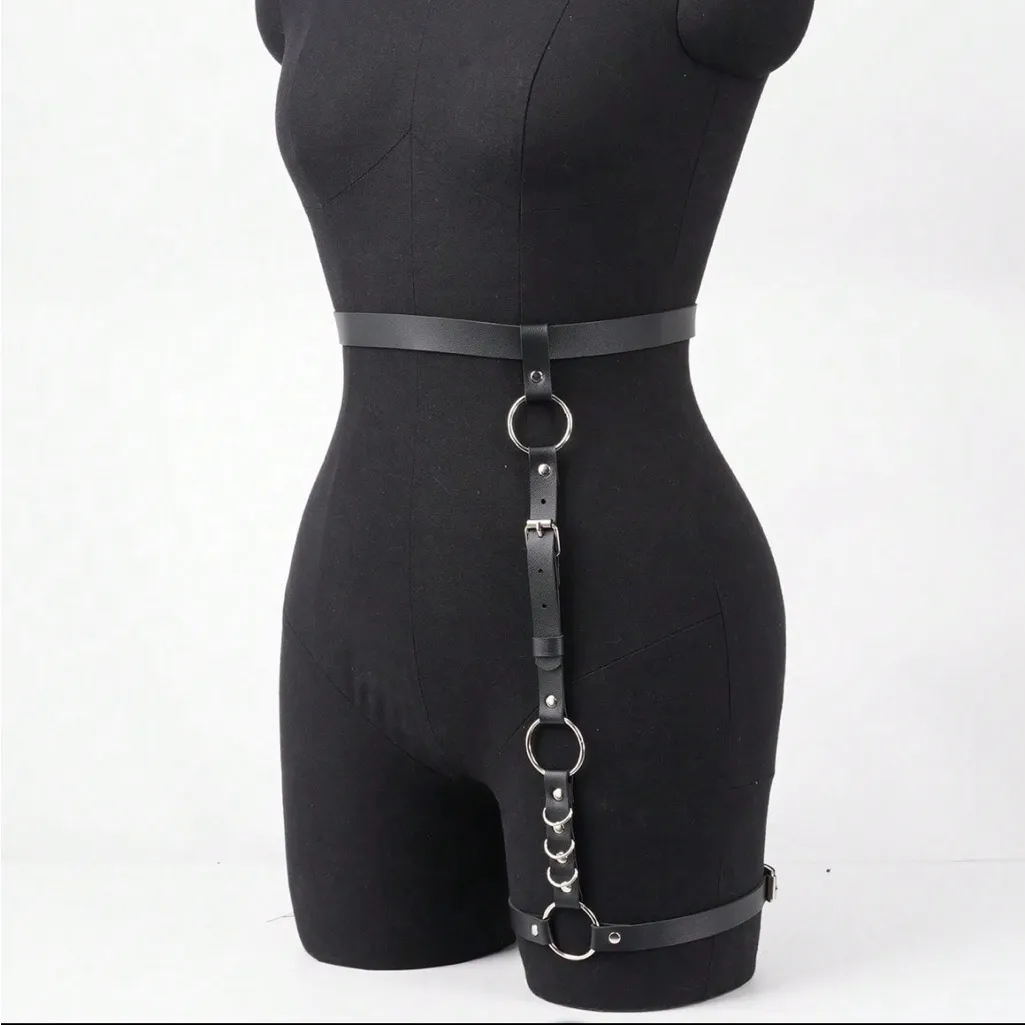 Black Leather Harness Garter Belt New - Image 8