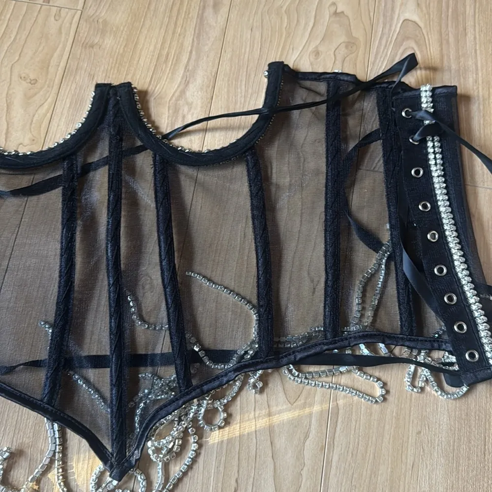 CRYSTALIZING BLING UNDERBUST BELT - Image 7