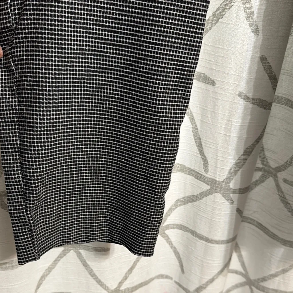 Hilary Radley Women's Black Patterned Pants - Image 4