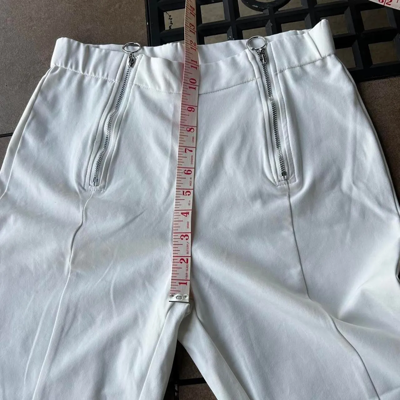 White slacks. High rise. Tapered fit. - Image 4