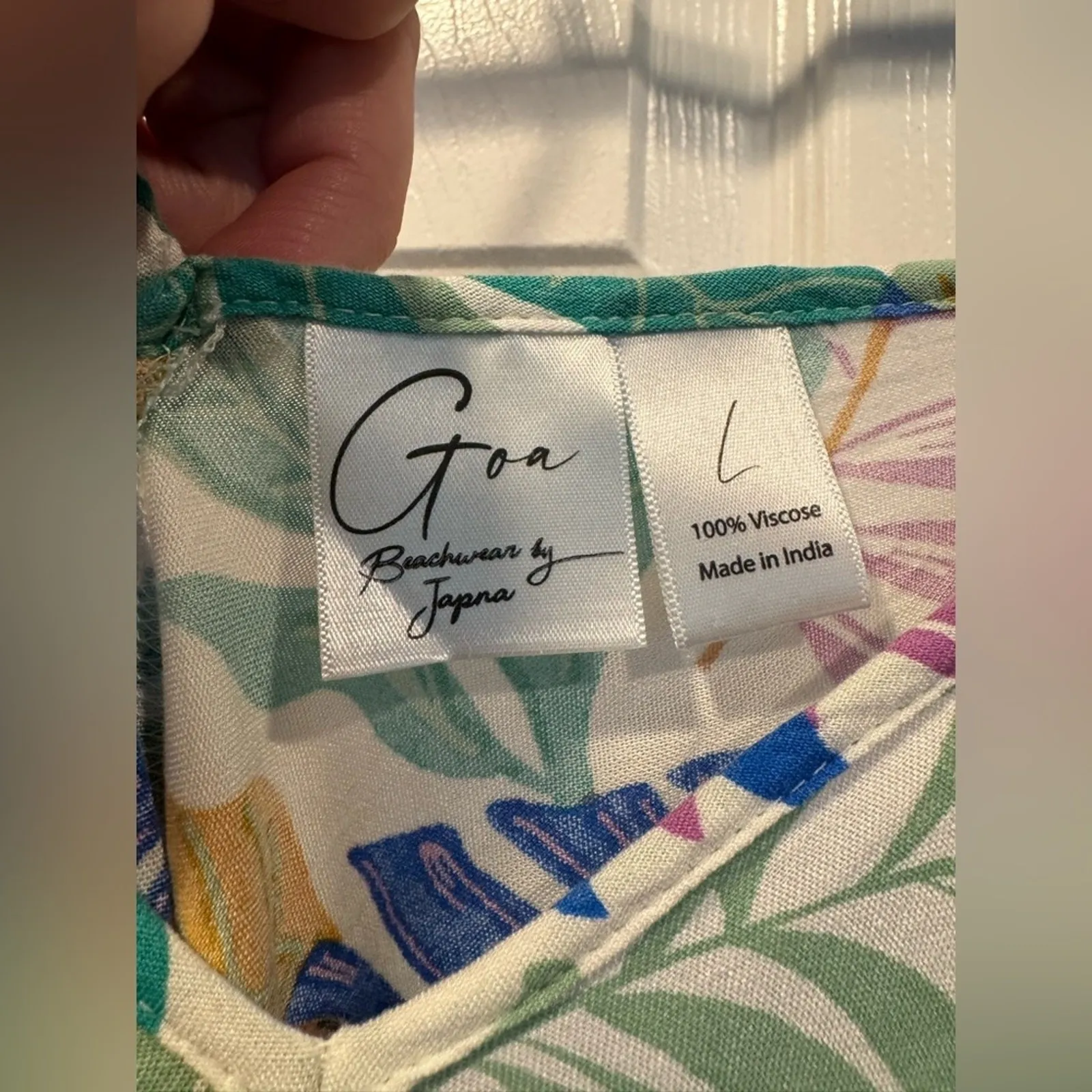 Goa Beachwear Dress / swim/beach cover up / tropical print / size large / NWOT - Image 2