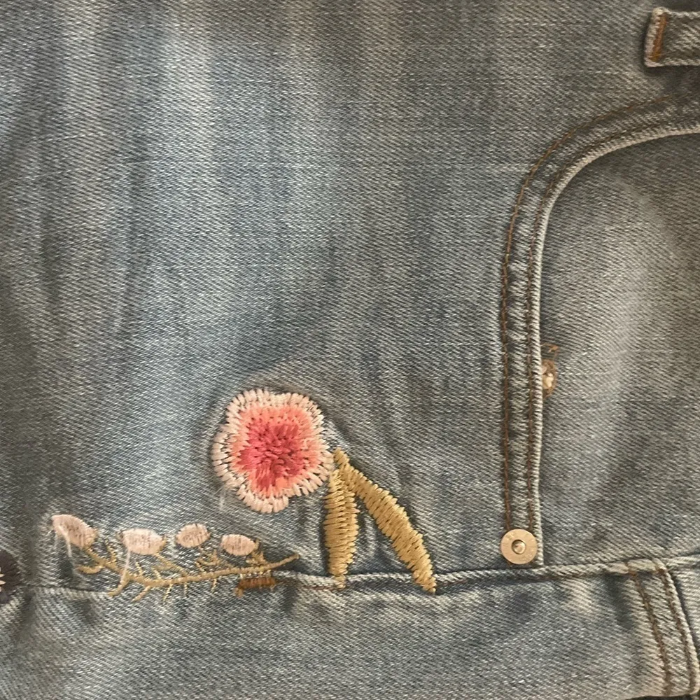 💝 Slim Broken in Boyfriend jeans - floral embroidery - Image 3