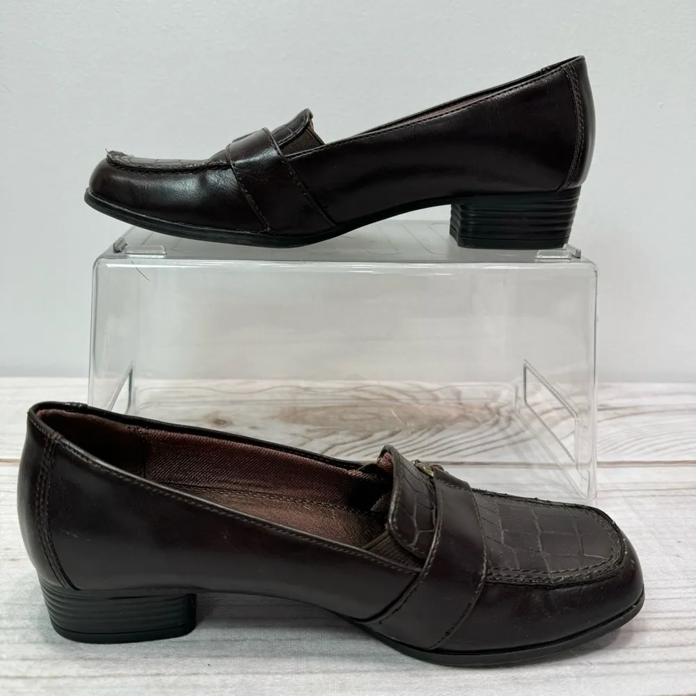 LifeStride Soft System Bahama Dark Brown Faux Alligator Block Heel Loafers - Image 3