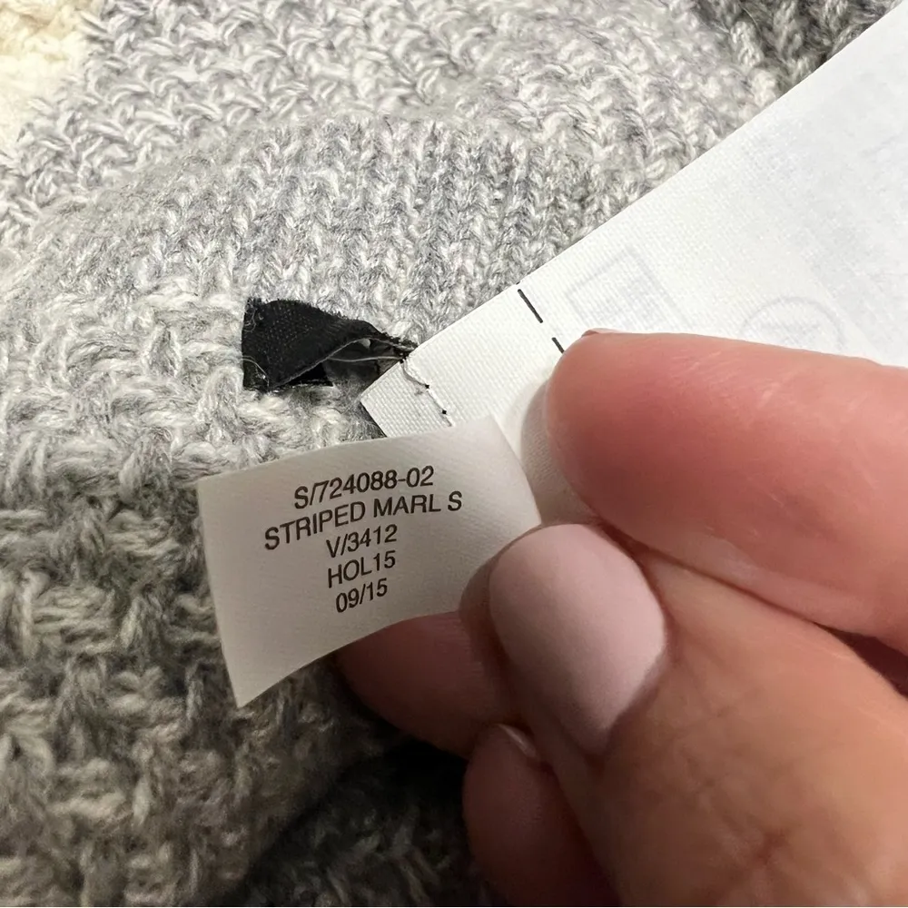 Banana Republic XL Knit Scarf Striped Marl Gray Fringe Blanket - Image 4