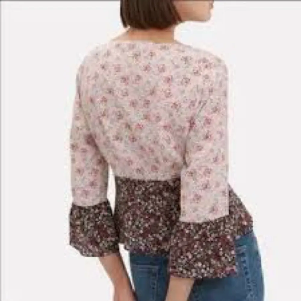 Intermix Doryll Bell Sleeve Silk Floral Print Blouse Size 6 - Image 2