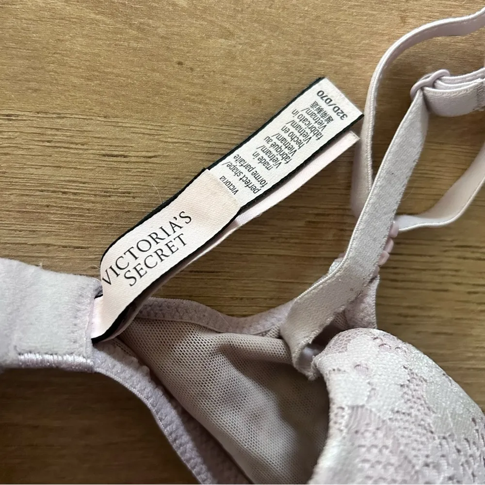 Body by Victoria’s Secret perfect shape 32D - Image 4