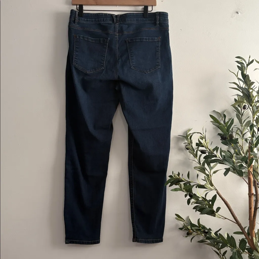 Dark Blue Curve Appeal Jeans Size 10 - Image 5