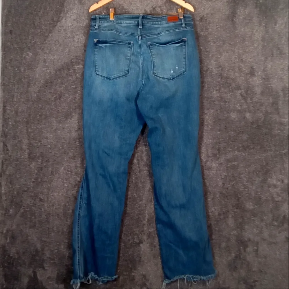 Judy Blue straight fit bold beauty high rise distressed raw Hem women's  14W - Image 3