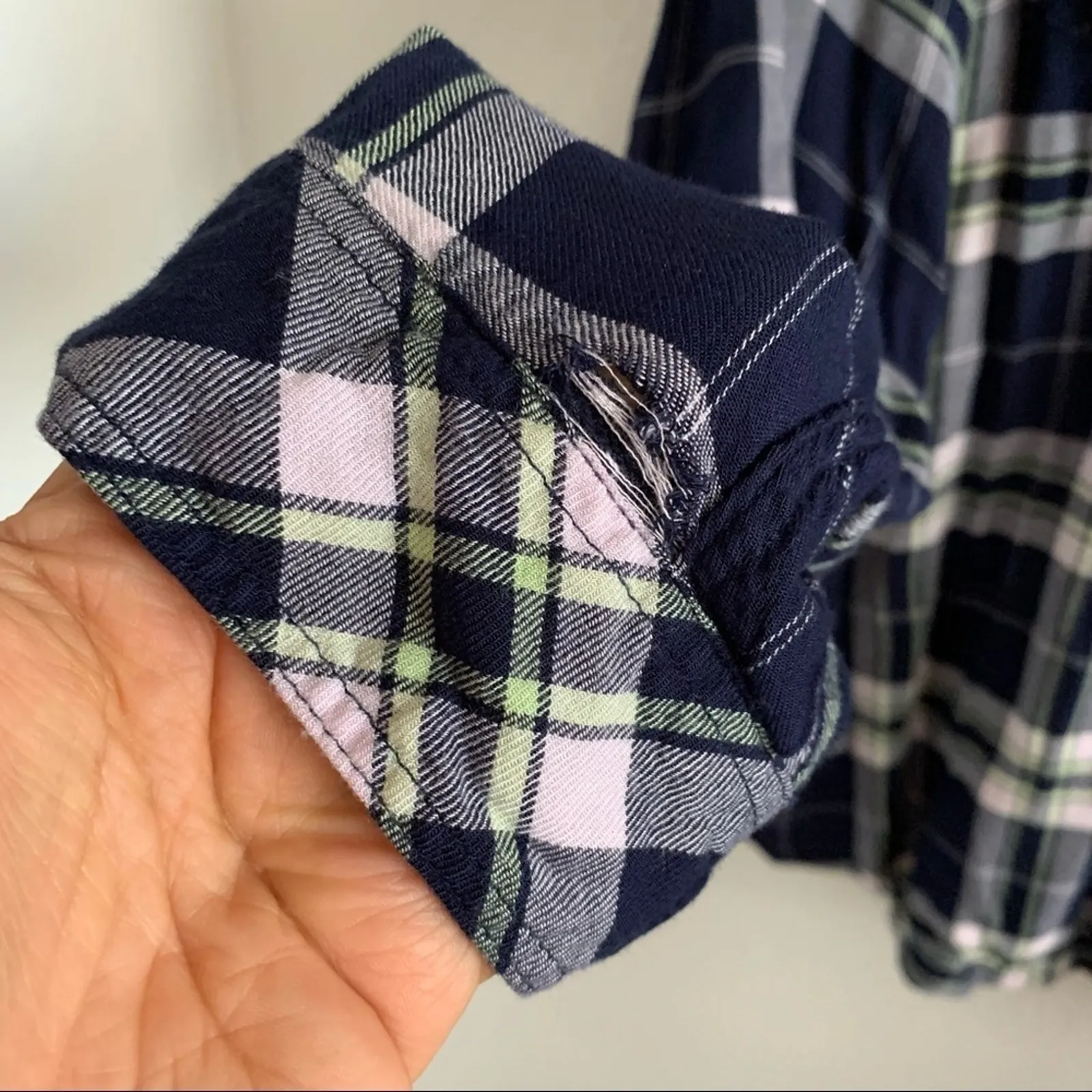 Torrid Taylor Navy Plaid Twill Button Front Slim Fit Shirt 2X - Image 9