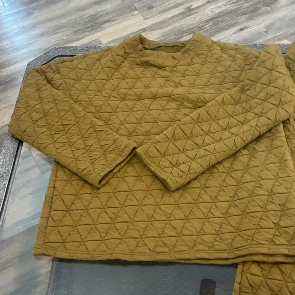 Quilted long sleeve sweater & matching bottom set Mustard Color Yellow - Image 2