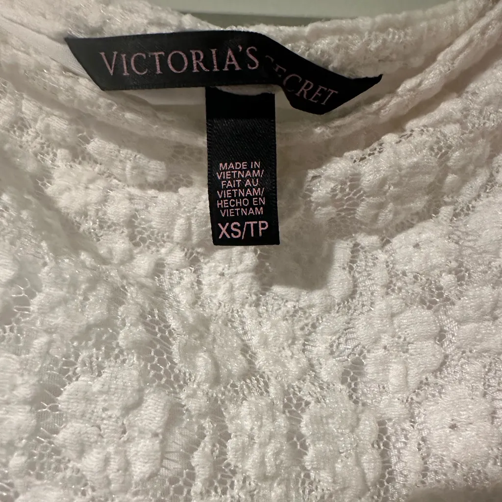 Victoria’s Secret white lace flower print mini dress - new without tags - Image 3