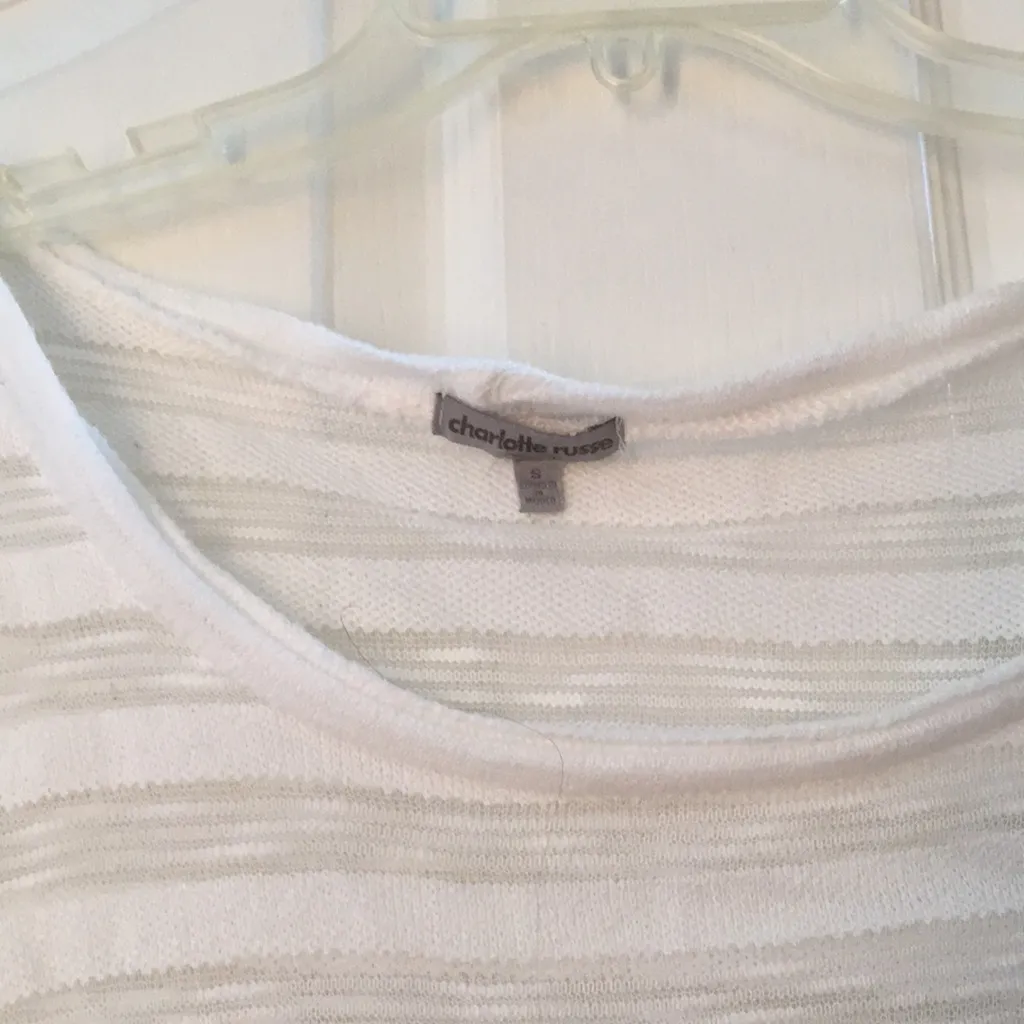 FINAL MARKDOWN Ladies Charlotte Russe top small - Image 3
