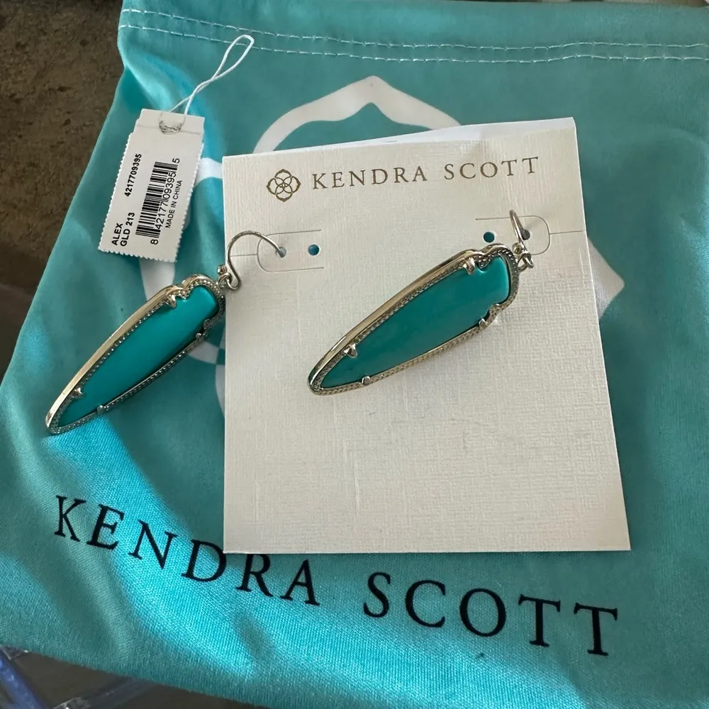 Kendra Scott Skylar Drop Earrings - Image 2