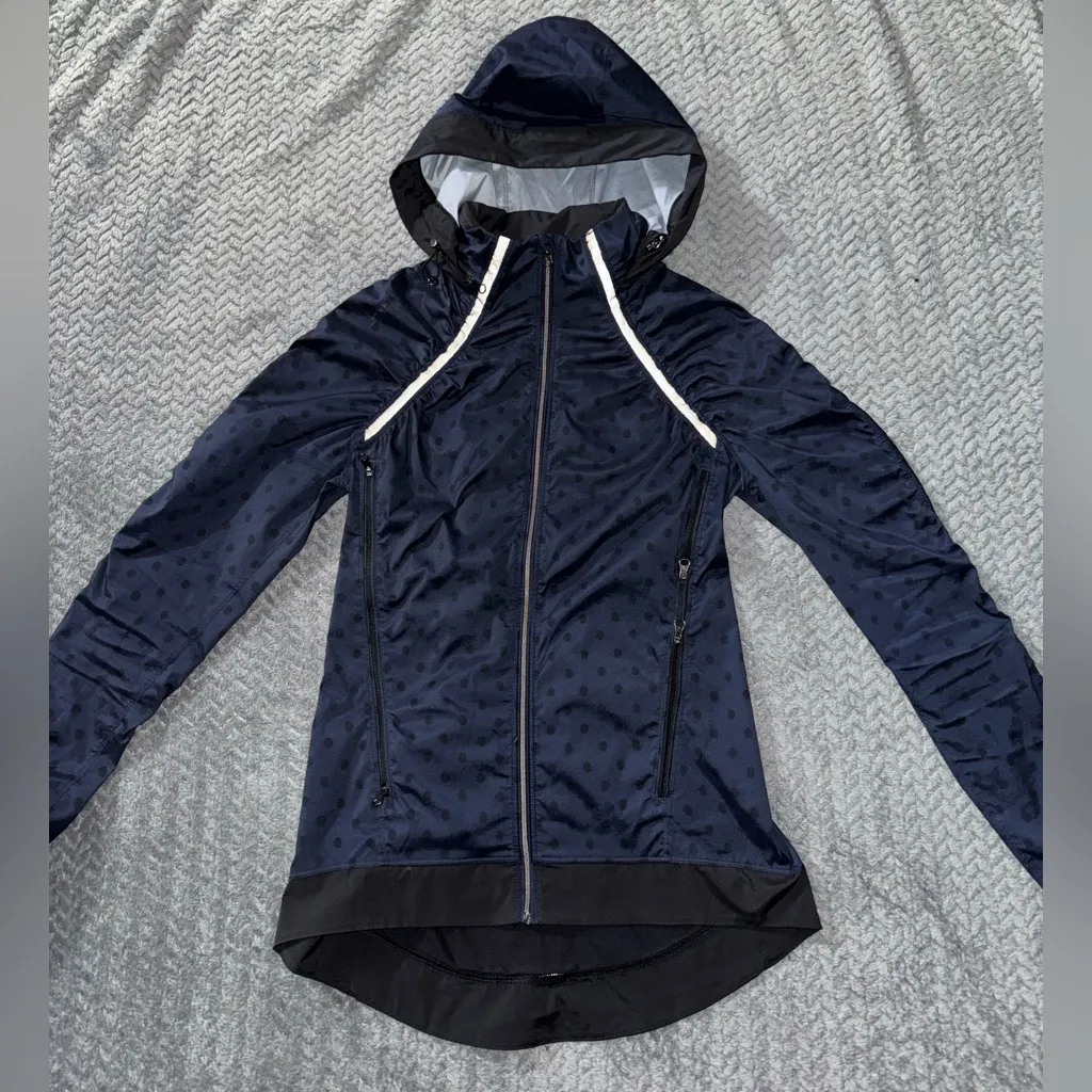 Lululemon Gather And Sprint‎ Running Jacket Windbreaker Hooded Full Zip Sz 4 - Image 2