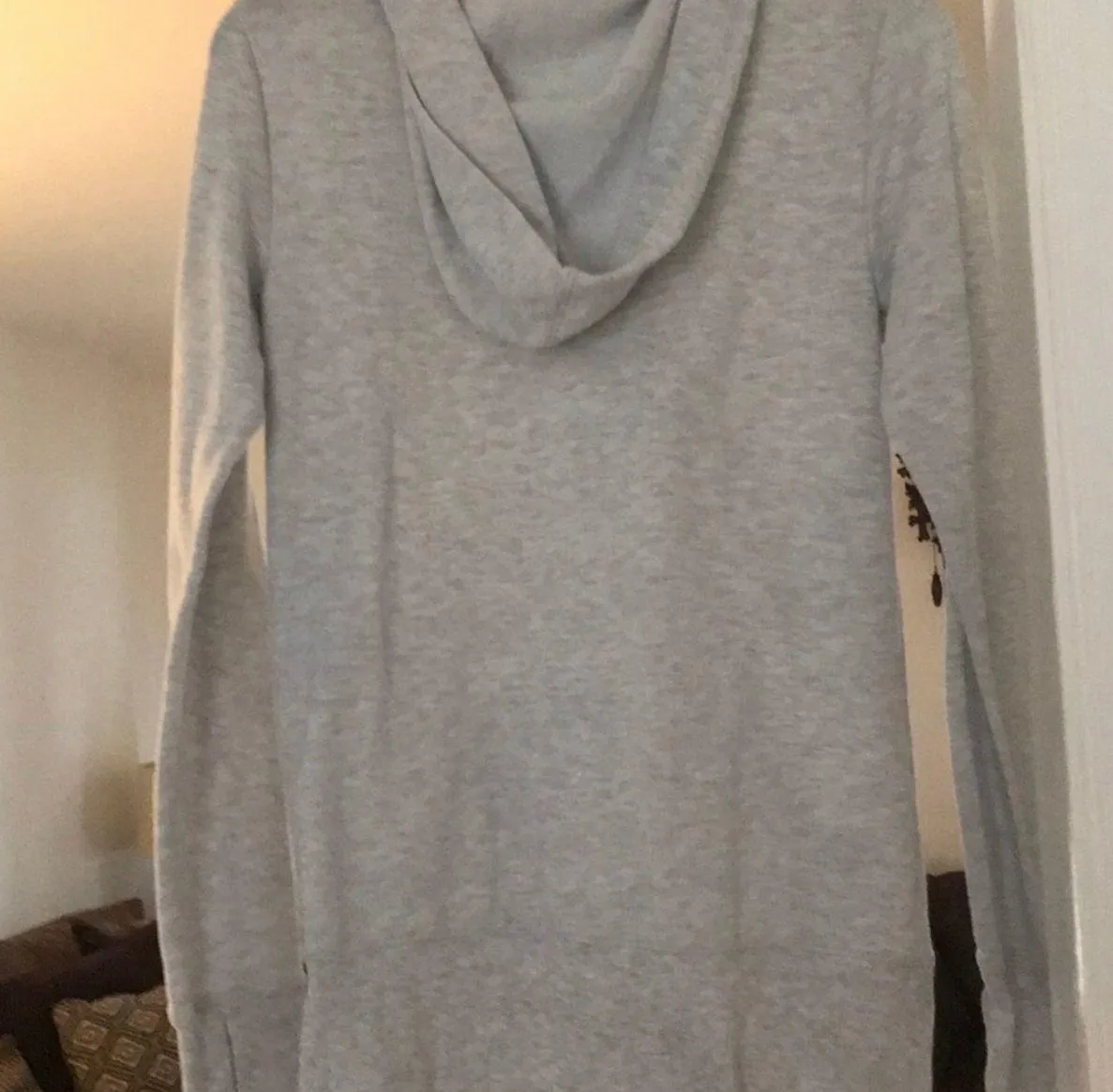 Hooded Top - Image 4