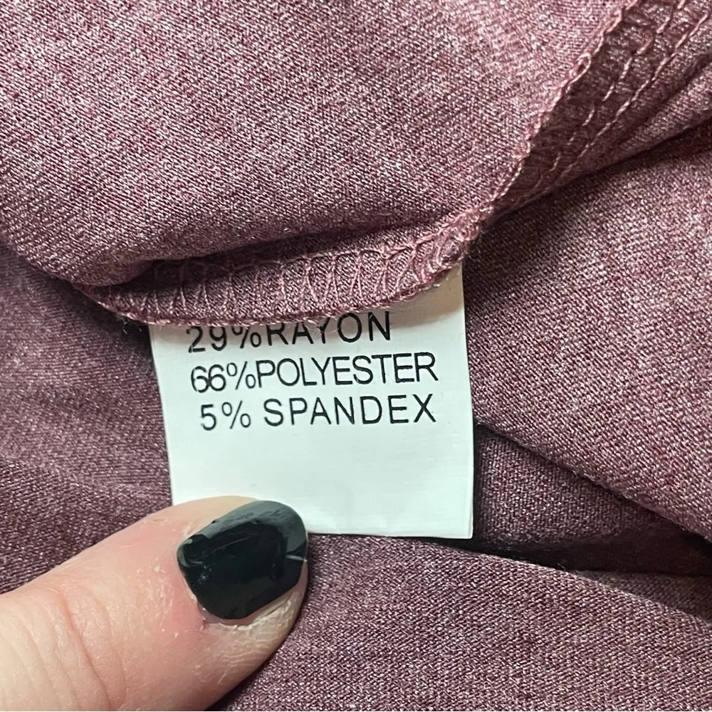 Ouges Long Sleeve V - Image 6