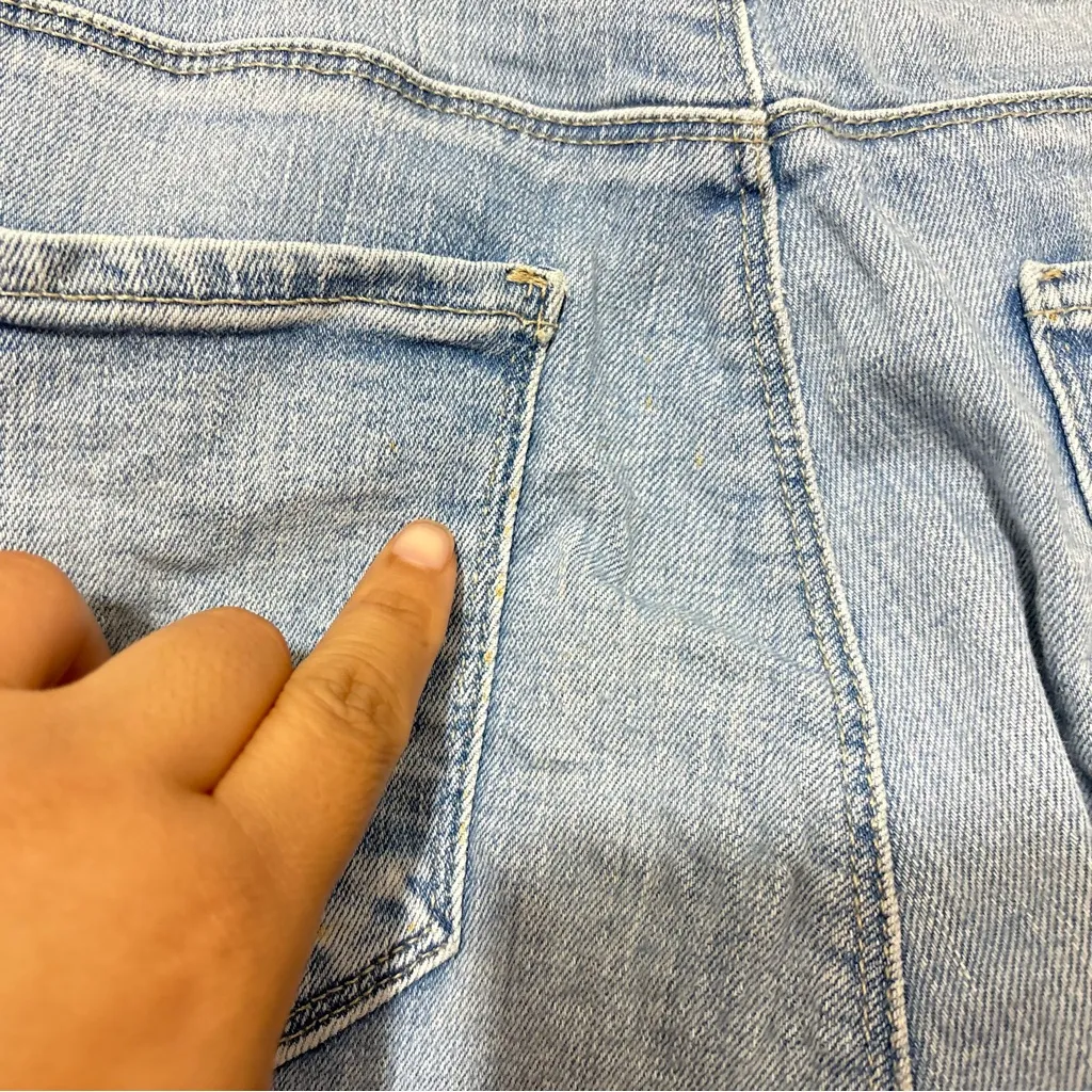 L'Agence Jeans Sada Light Wash Blue Raw Hem High Rise Slim Cropped Size 31 - Image 10