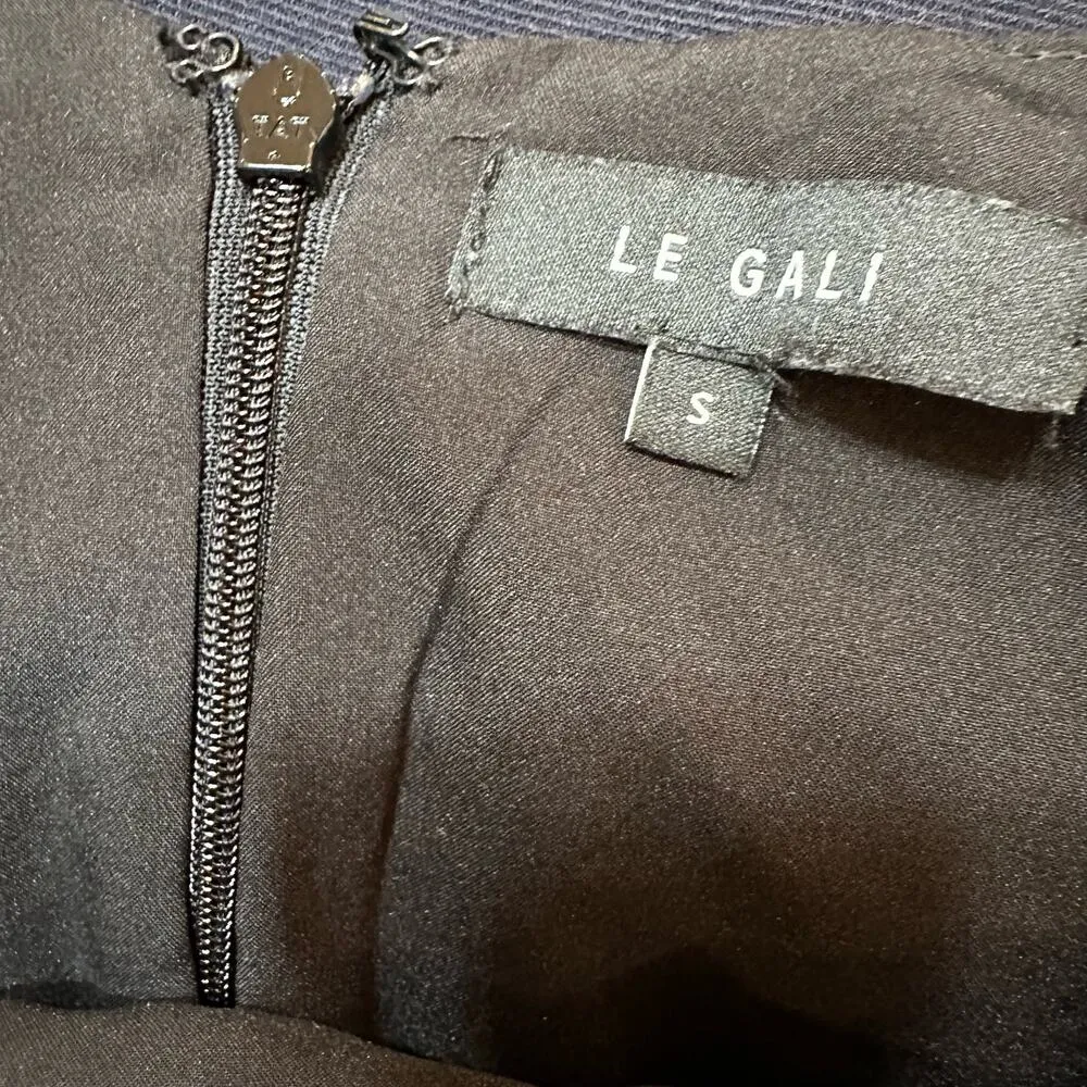 Le Gali Black Eyelet Mini Skirt sz S Women's Black Mini Skirt Ruffle Skirt - Image 7