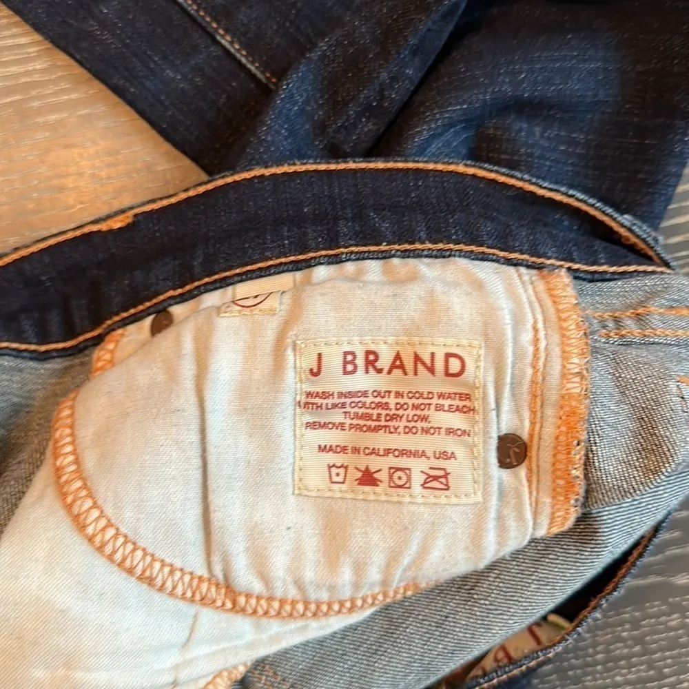 J Brand Jeans - Dark Wash - Pencil Leg size 27 - Image 6