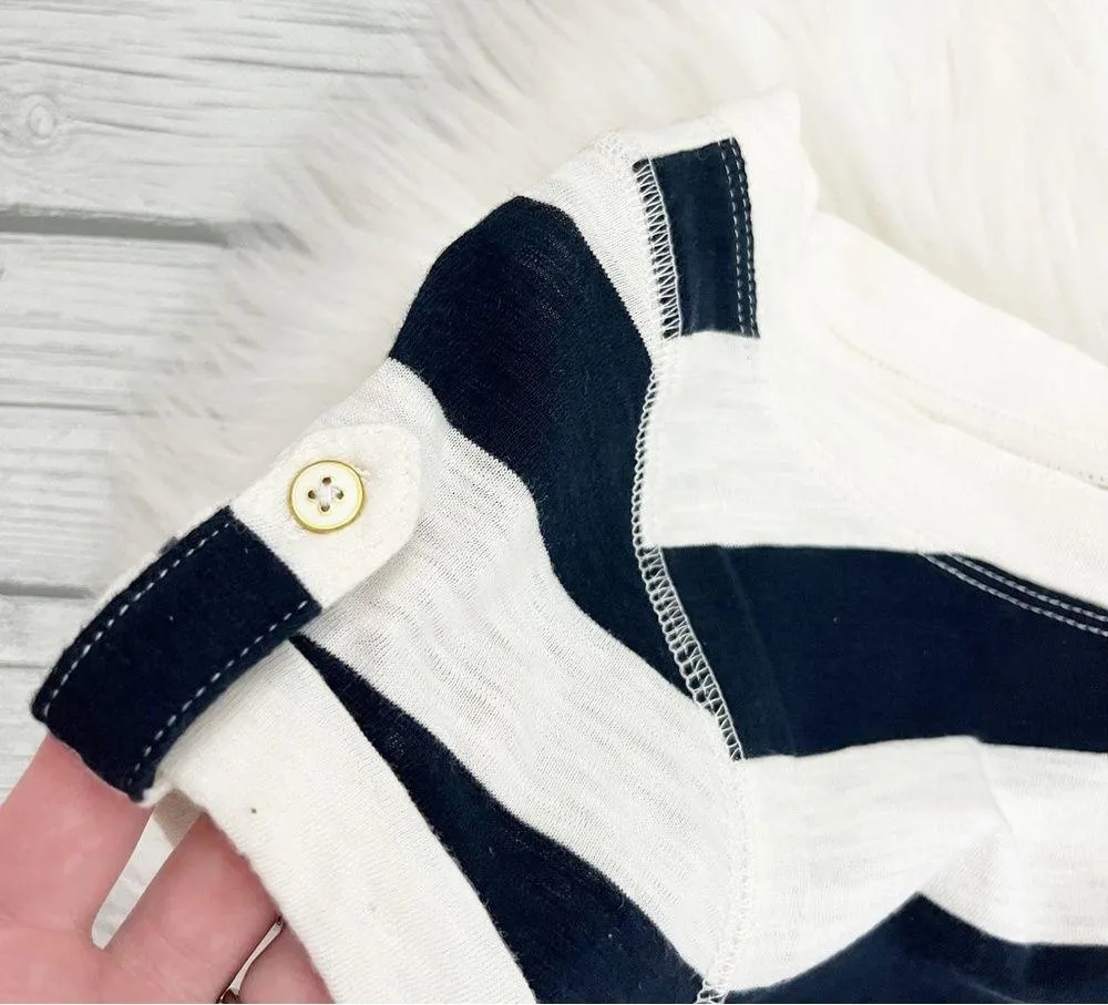Banana Republic White and Navy Striped Tee Shirt Dress - Image 5
