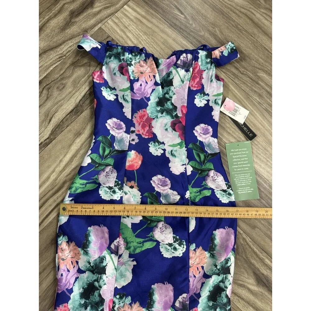 My Michelle Womens  junior Size 1 Formal Dress, Long, Floral, Blue  Lined Flute - Image 7