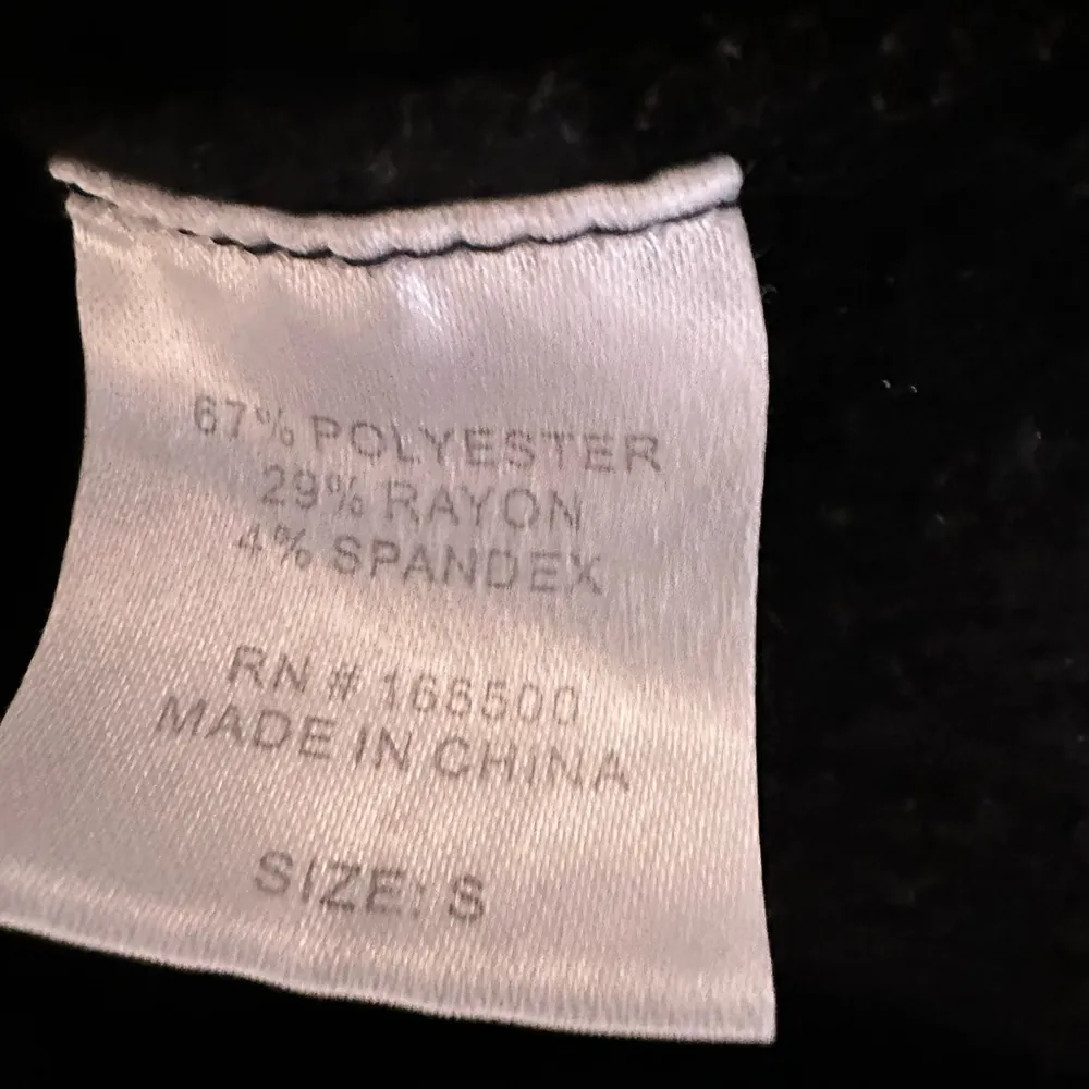 Women’s Remi Jones Black Crew Neck Pullover Top. Sparkle Star Sleeves. Small. - Image 11