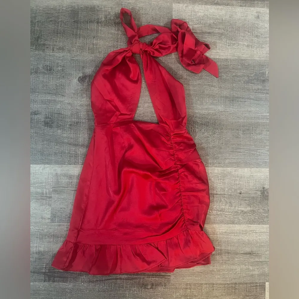 HELLO MOLLY The Showstopper Mini Dress in Red - Image 4