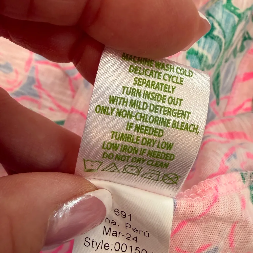 LILLY PULITZER Pink Blossom Try Your Zest V-Scoop Neck Cap Sleeve Top Large NWT - Image 3