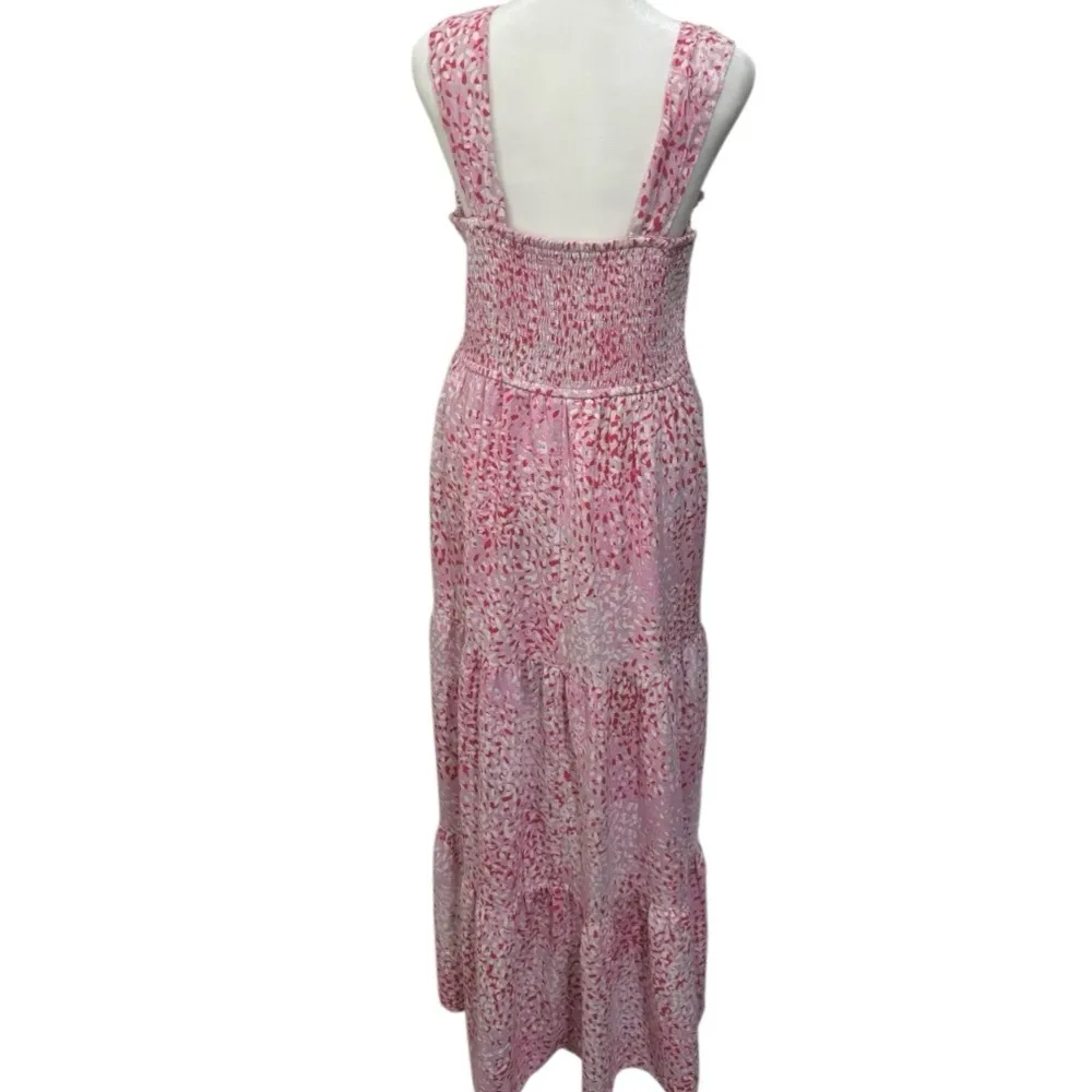 Express Linen Blend Printed
Square Neck Sleeveless
Smocked Tiered Maxi
Dress - Image 5