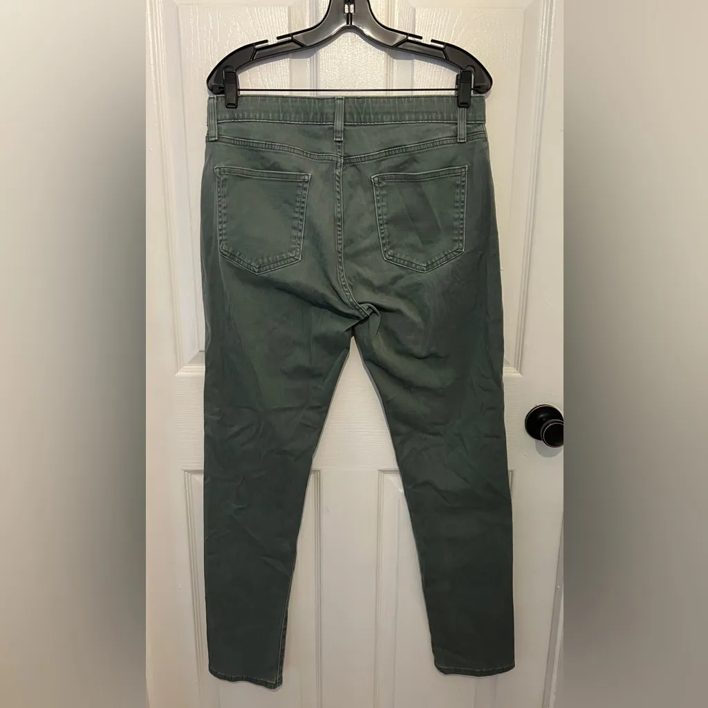 UNIQLO Women's Dark Gray Skinny Jeans Size L - Image 2