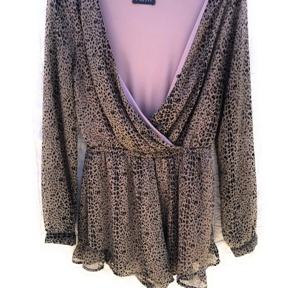 ASTR Shorts Romper‎ - Image 8